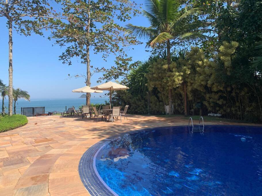 Casa Deliciosa Em Condo C/ Piscina Frente Ao Mar Сао Себастиао Екстериор снимка