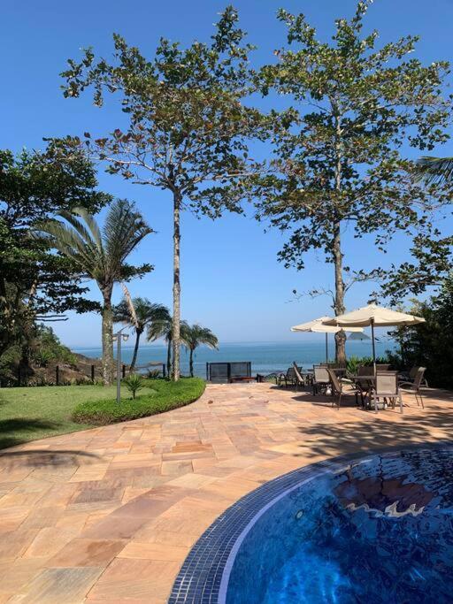 Casa Deliciosa Em Condo C/ Piscina Frente Ao Mar Сао Себастиао Екстериор снимка