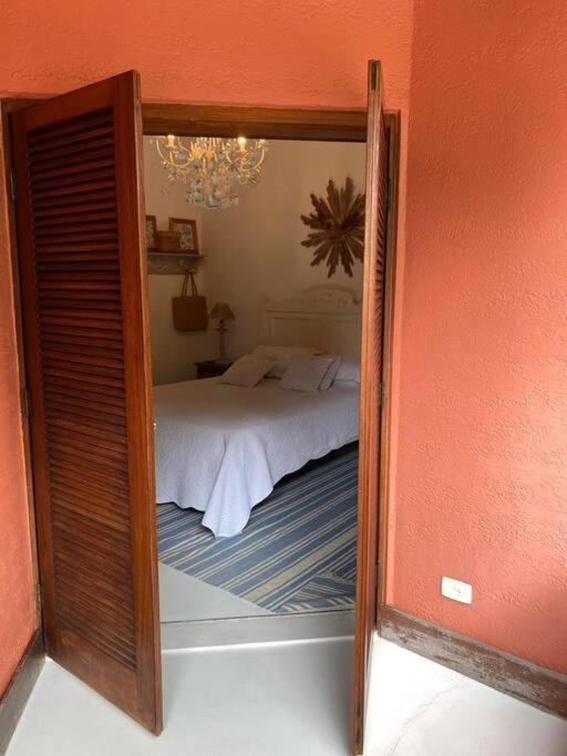 Casa Deliciosa Em Condo C/ Piscina Frente Ao Mar Сао Себастиао Екстериор снимка