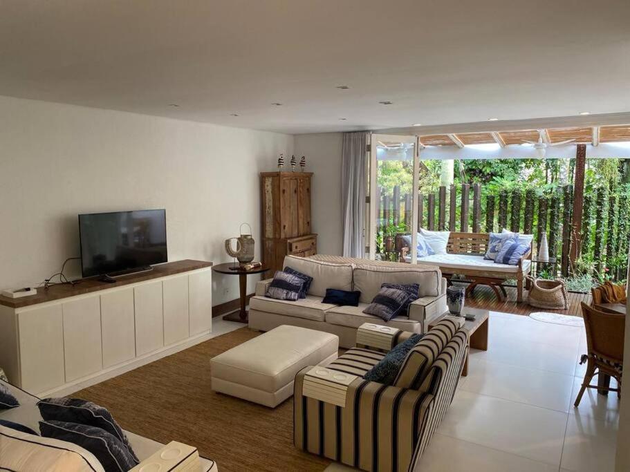 Casa Deliciosa Em Condo C/ Piscina Frente Ao Mar Сао Себастиао Екстериор снимка