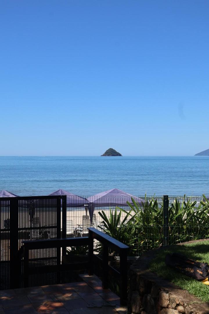 Casa Deliciosa Em Condo C/ Piscina Frente Ao Mar Сао Себастиао Екстериор снимка